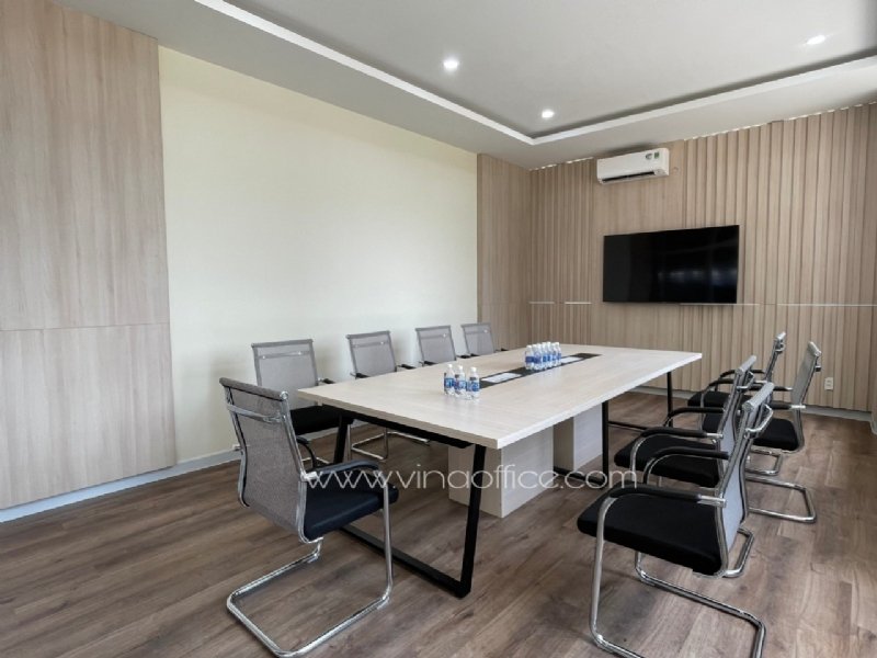 Cung cấp b&agrave;n ghế văn ph&ograve;ng chất lượng cao cho t&ograve;a nh&agrave;