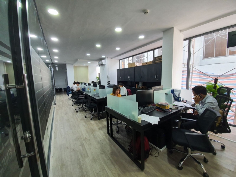 https://vinaoffice.thanhlynoithat.com/images/news/full/vinaoffice_full_08422025_014240.jpg