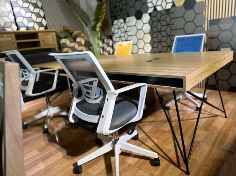 https://vinaoffice.thanhlynoithat.com/images/news/full/vinaoffice_full_15082025_010857.jpg